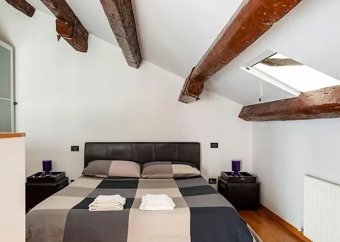 Apartment Terratetto In Centro Con Parcheggio Udine